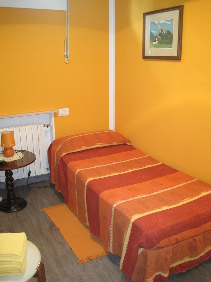 Bed And Breakfast Lo Scrigno Polinago Стая снимка